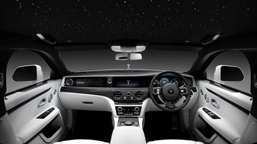 Представлен новый Rolls-Royce Ghost е роллс 2