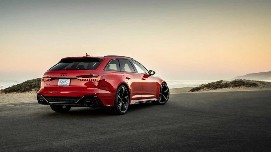 Все машины семейства Audi RS станут гибридными е ауди 2