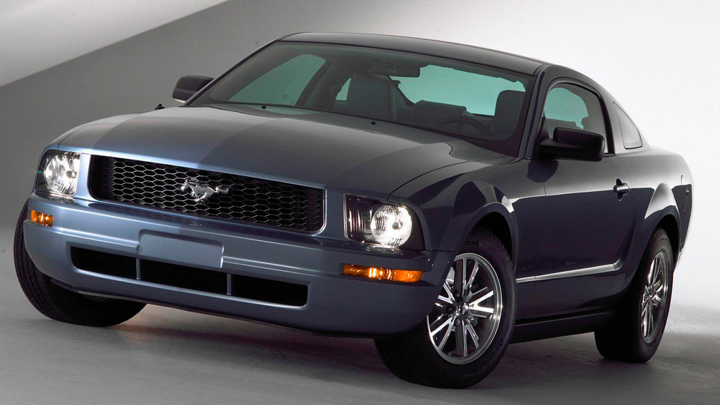 Ford Mustang V