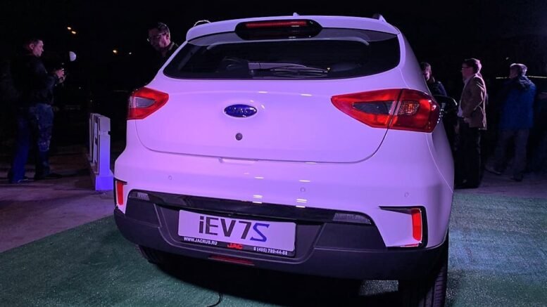 Стартовали российские продажи электромобиля JAC iEV7S р як 4