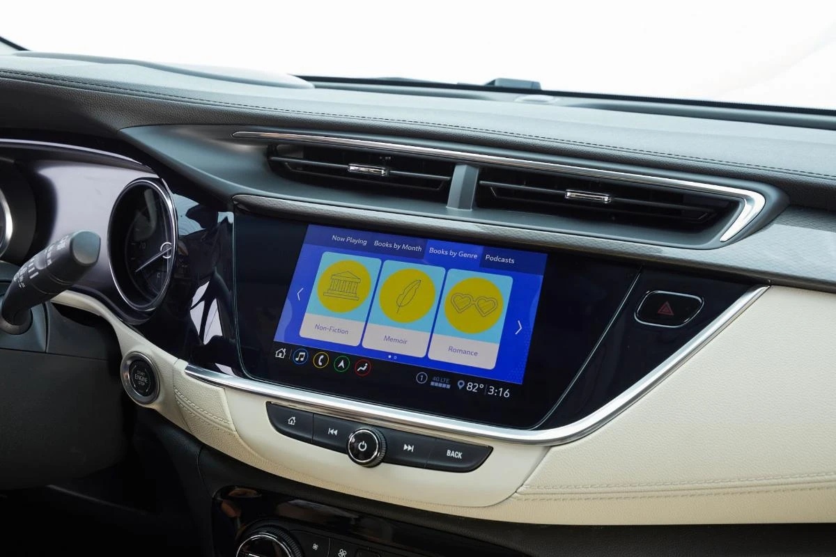 Новый Buick заговорит голосом голливудской кинодивы бьюик 3