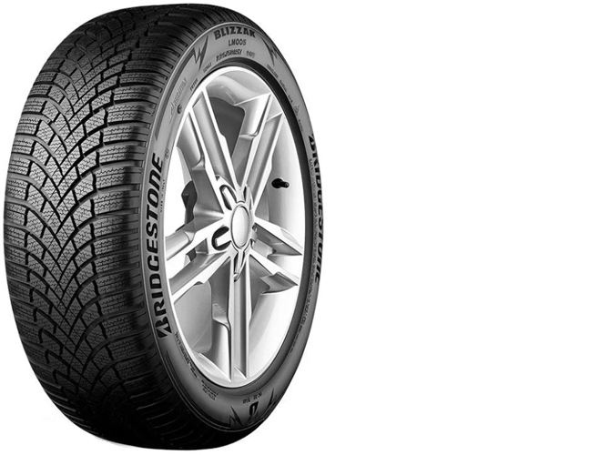2 Автомобильная шина Bridgestone Blizzak LM005 зимняя