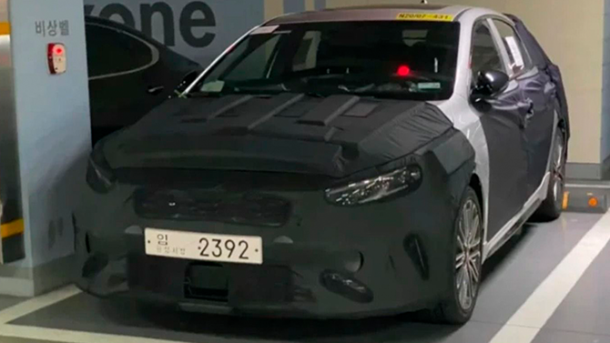 Kia K3 Cerato GT пиратские фото 1