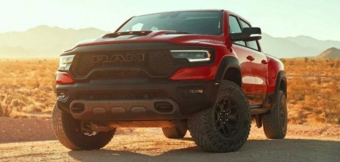 Сколько бензина расходует RАМ 1500 TRX?