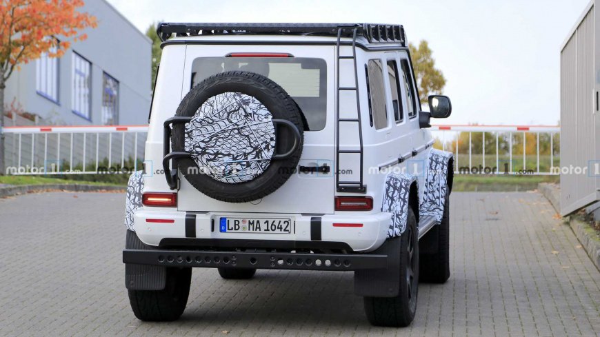 Mercedes-Benz G-Кlassе 4×4 Squared: камуфляжа стало меньше гелик 3