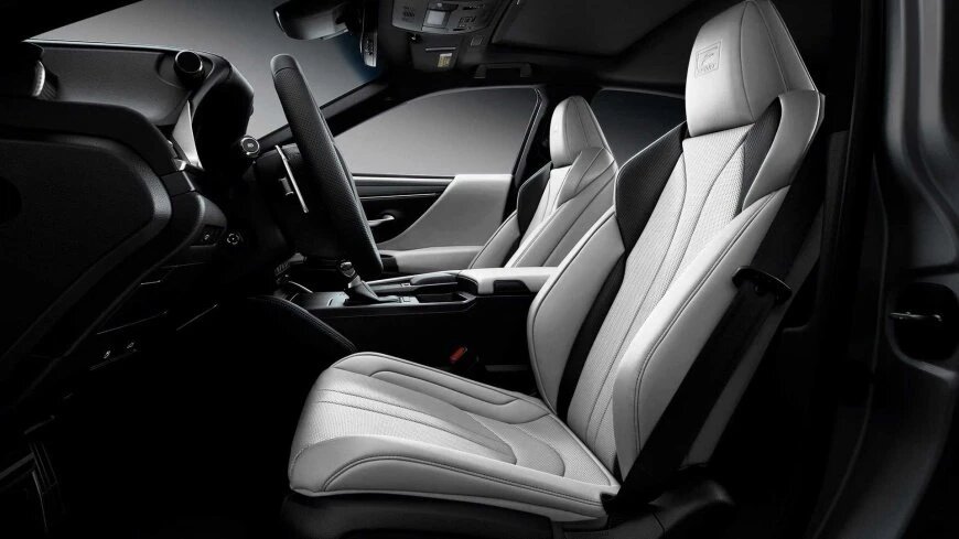 Две модели Lexus получили новое исполнение лексус 2