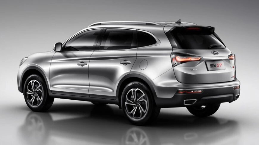 Стали известны российские комплектации кроссовера JAC S7 як 3