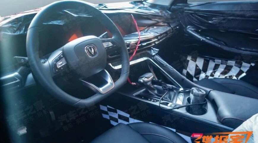 Changan CS35 Plus проходит рестайлинг чанган 2