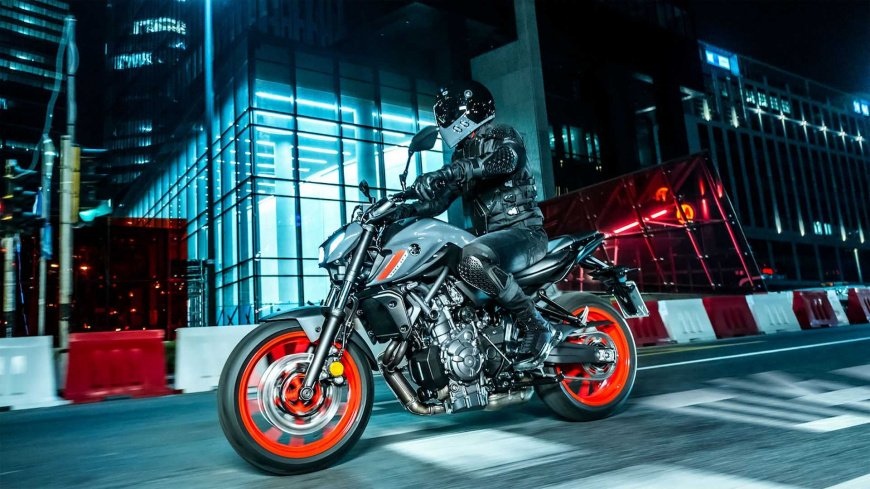 Представлен обновлённый байк Yamaha MT-07 ямаха 2