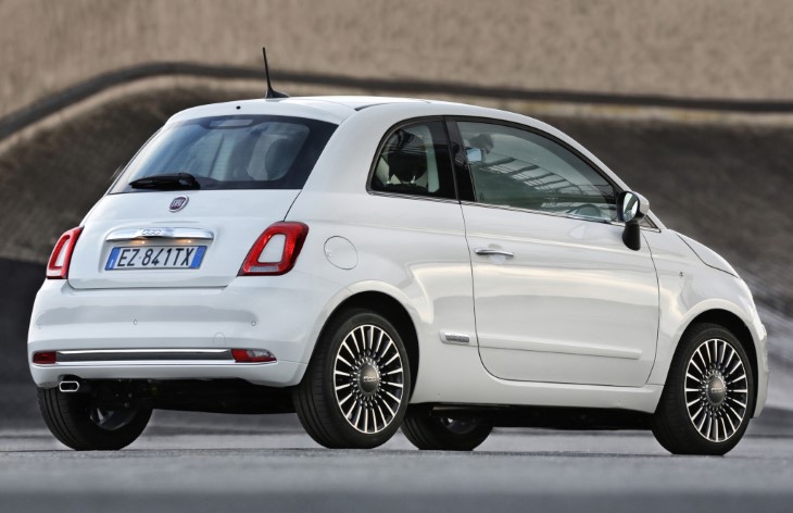 «Отступники»: топ-5 моделей, сменивших задний привод на передний Fiat 500 1