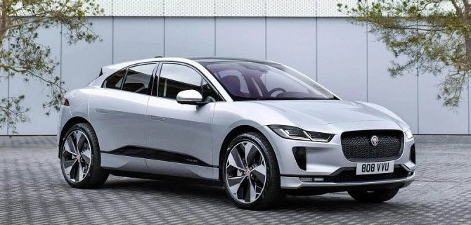 В Jaguar Land Rover рассказали о новинках для России