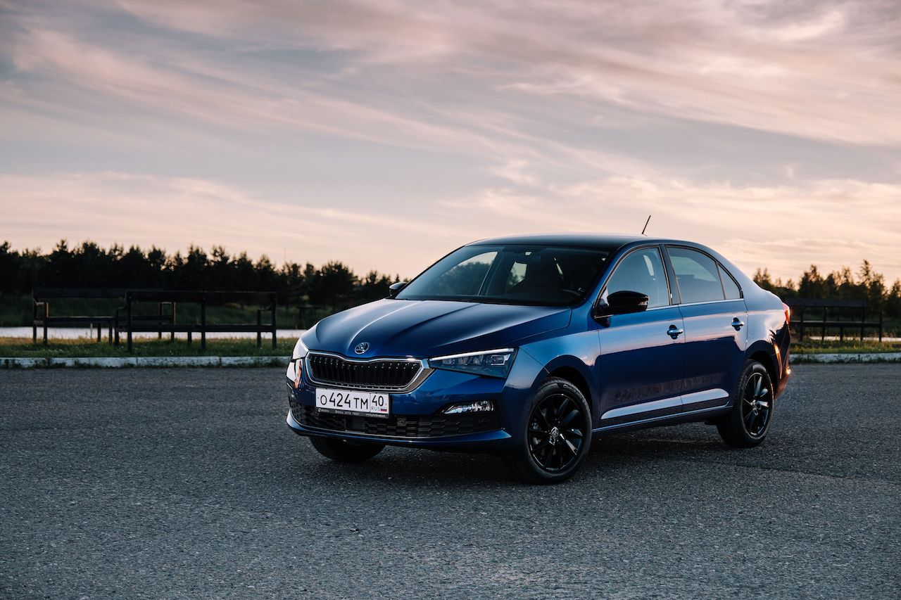 Skoda Rapid Black Sport