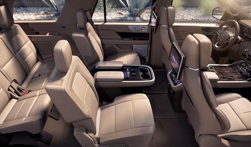 3 салон Lincoln Navigator IV