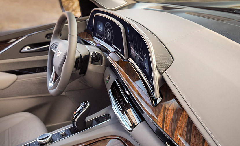 1 Cadillac Escalade V салон