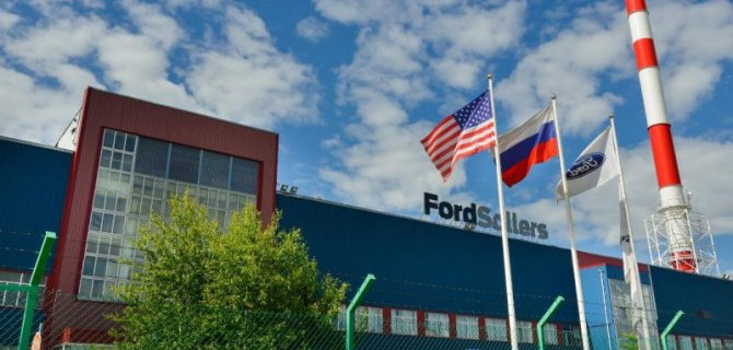«Соллерс Форд» будет выпускать двигатели для Ford Transit