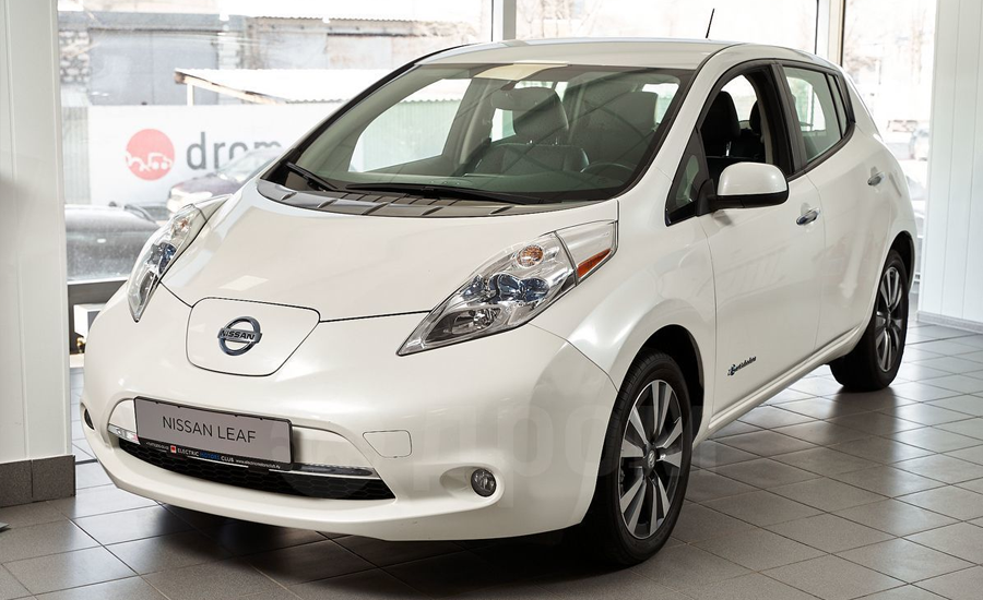 2 Nissan Leaf 