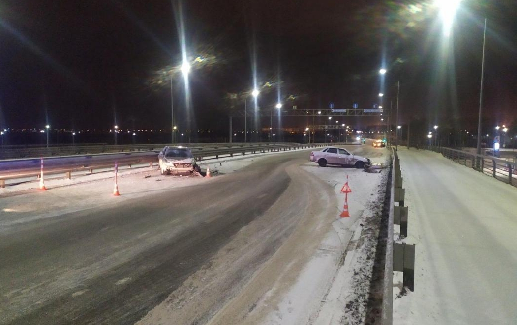 Пьяный водила в Тюмени спровоцировал аварию Пьяный водила в Тюмени спровоцировал аварию_2
