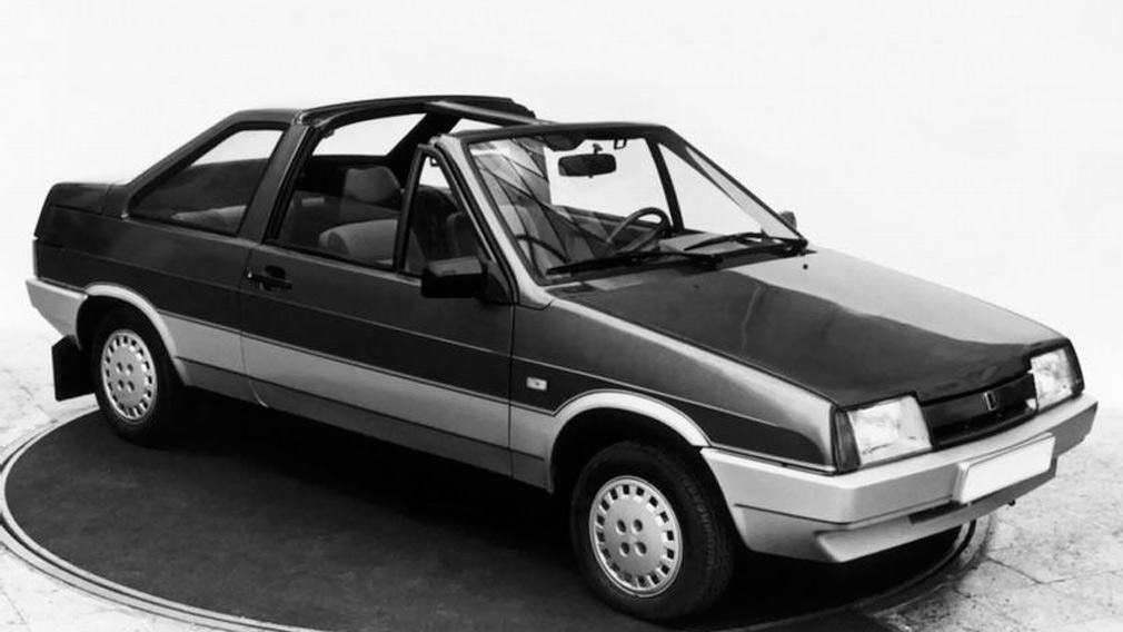 Пока «АвтоВАЗ» был отечественным: топ-5 самых необычных автомобилей из Тольятти 2 ВАЗ-2108 Тарга