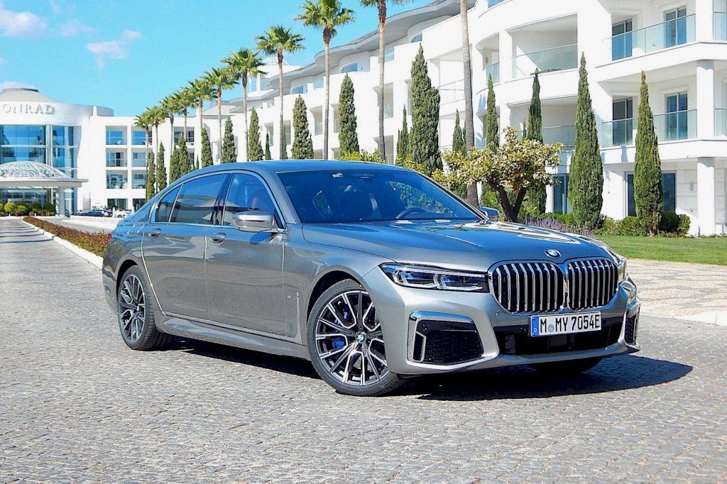 У девяти моделей BMW неисправны тормоза бмв отзыв 2